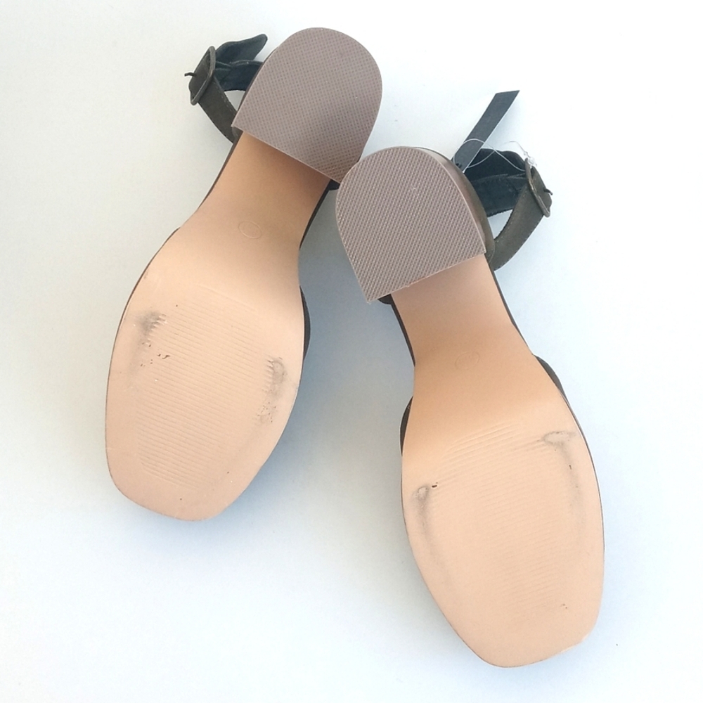House of Harlow 1960 Olive Green Square Toe Ankle Strap Platform Heels 8M - Picture 12 of 16